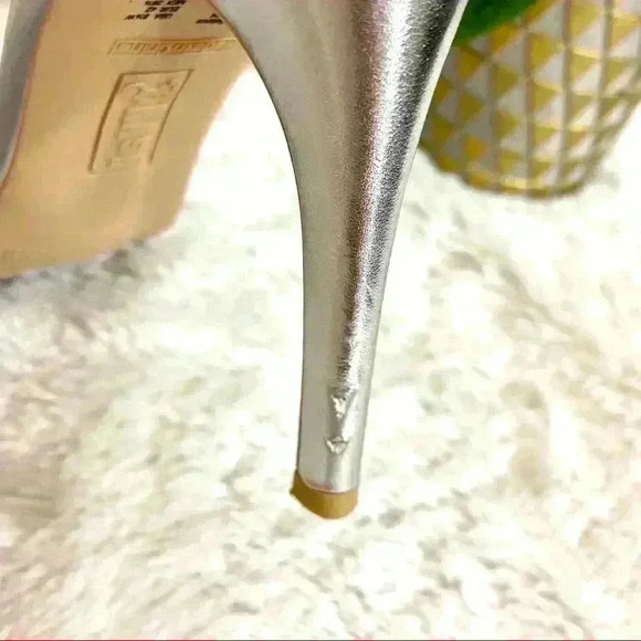 Brash Silver Open Toe Lattice Heeled Sandals - Picture 15 of 16